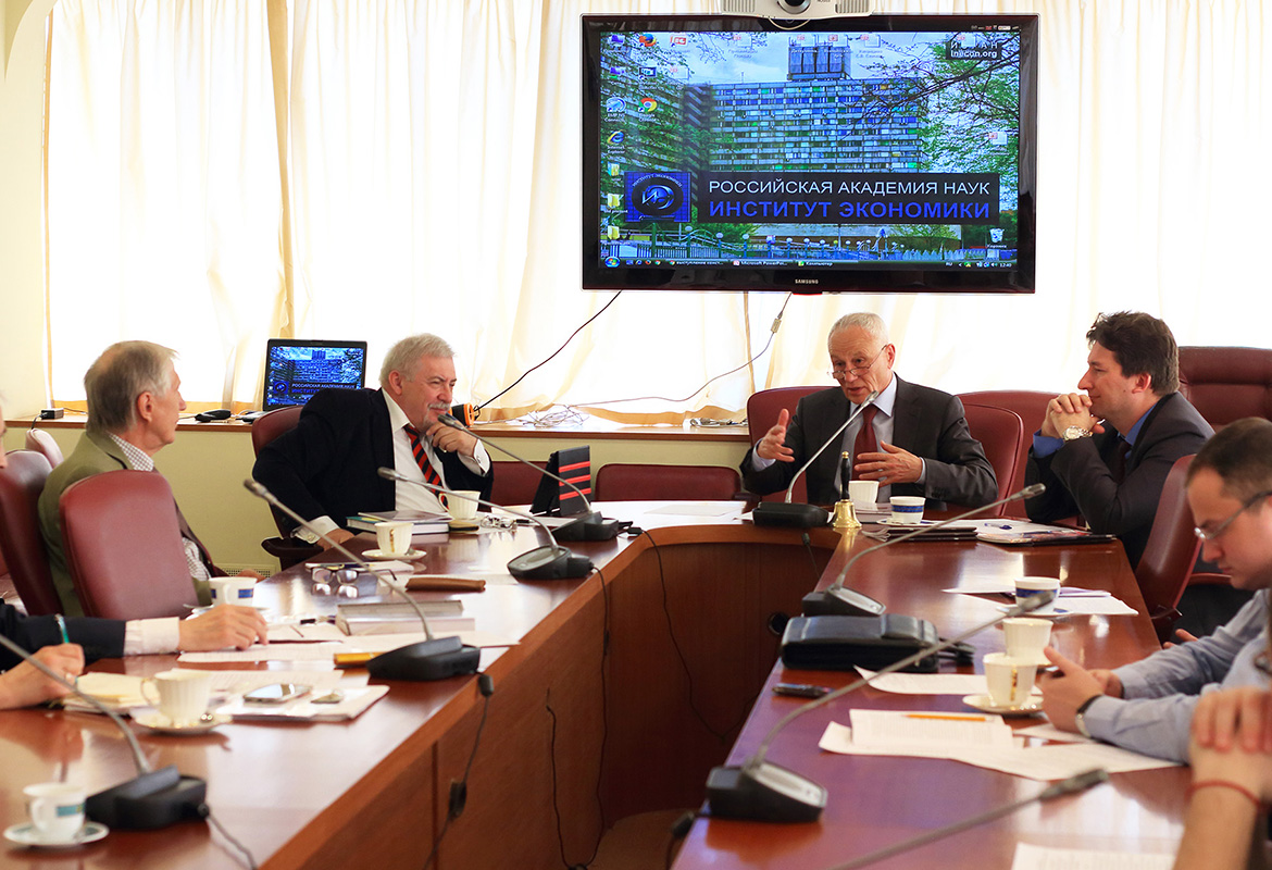 Фотосъемка круглого стола «Тенденции и проблемы российско-белорусских экономических отношений»